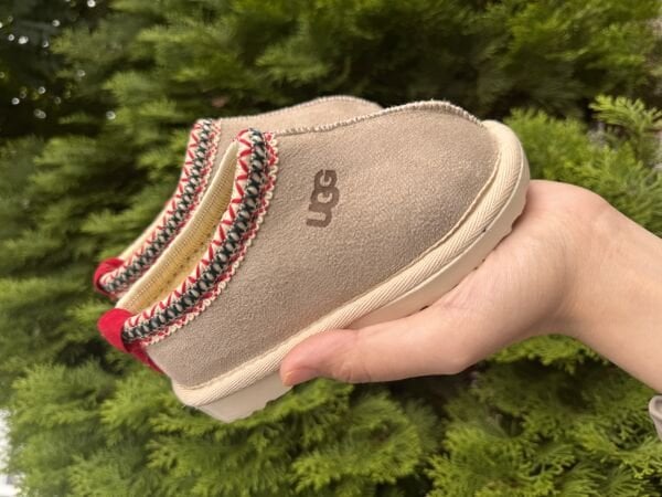 Orj Tüylü Ayakkabı