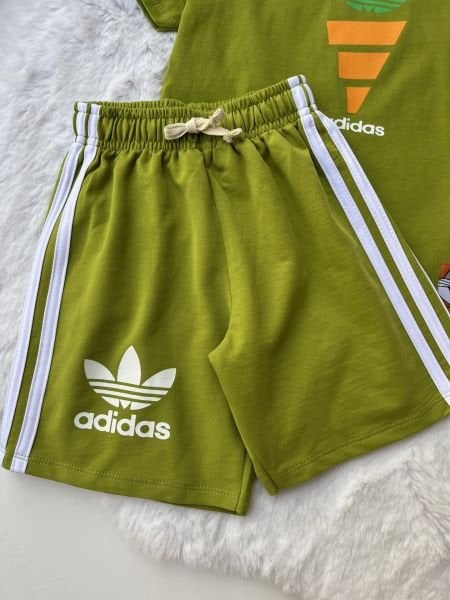 Orjinal Mark baskılı yeşil takım