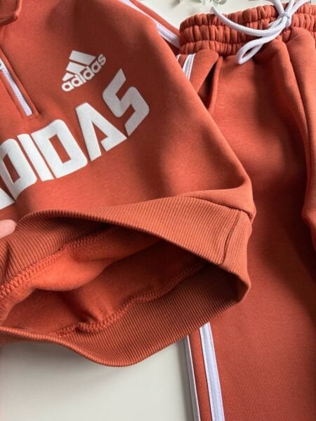 Orj Mark şardonlu Takım