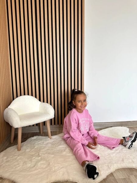 Basic pembe takım
