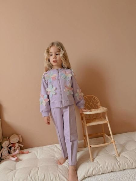 Çiçek detaylı lila takım